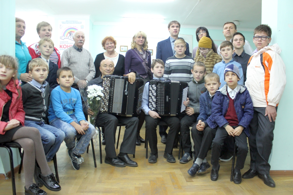 С участниками творческой встречи в Кисловодске
